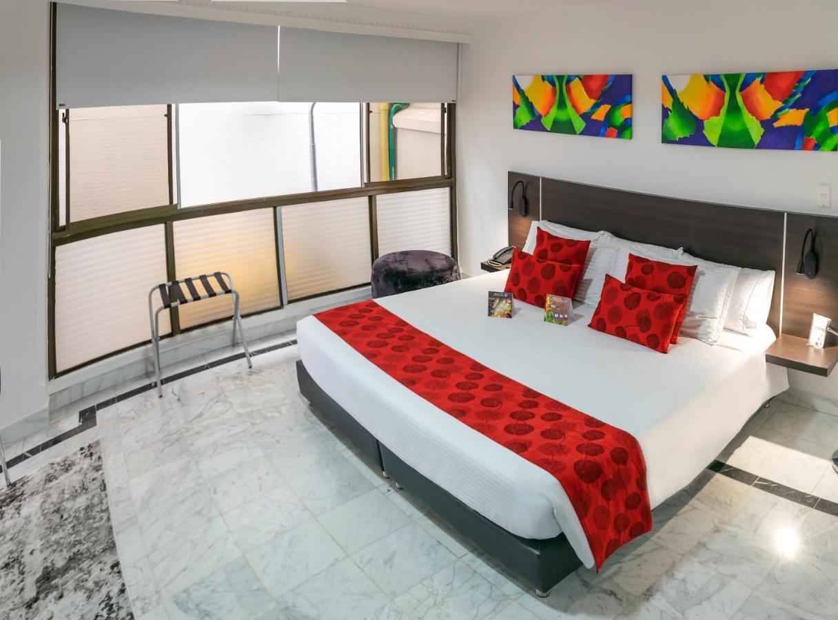 Hotel Montes De La Castellana Арменія Екстер'єр фото